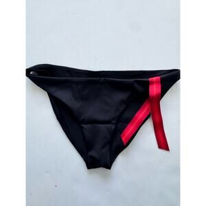 Left On Friday Wear to Bottom Medium